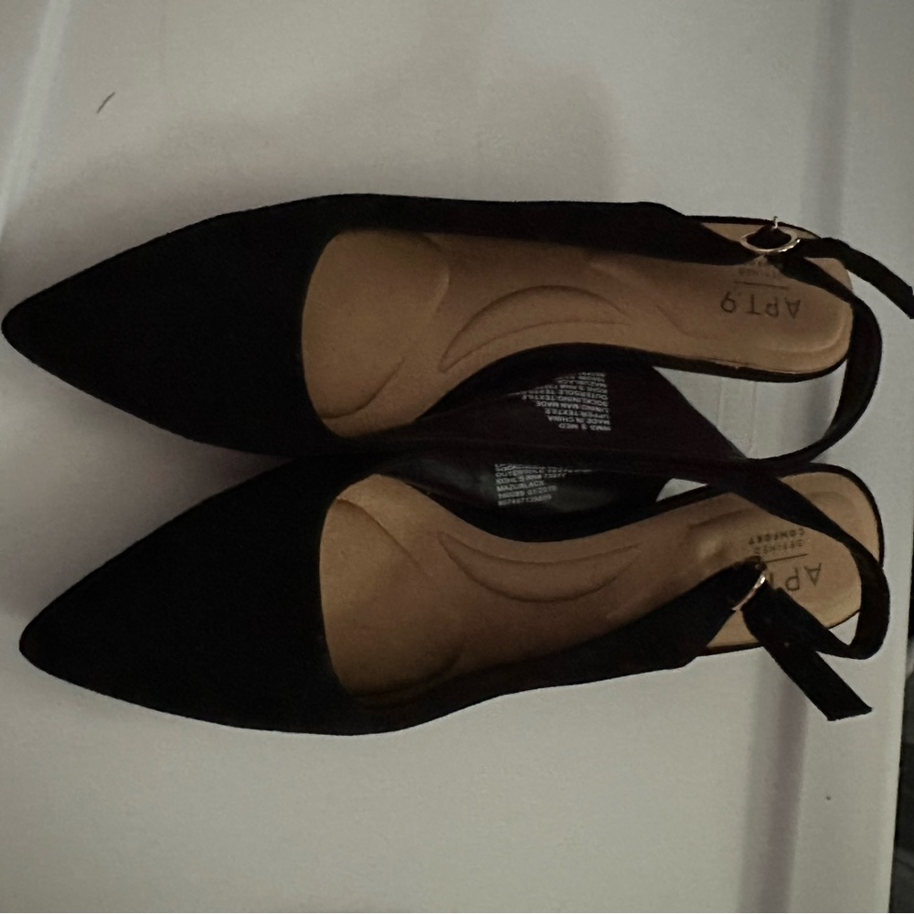 Women's Black Slingback Shoes